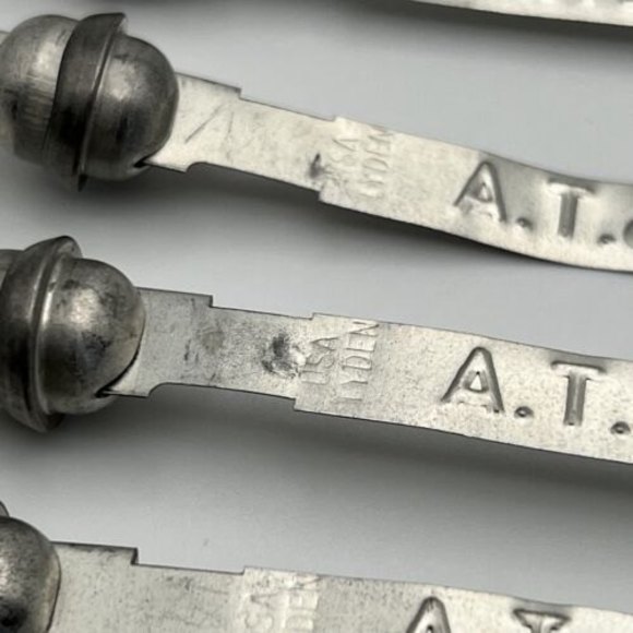 Atchison Topeka and Santa Fe Railway Box Car Door Security Seals A.T. & S.F.RY. - Picture 5 of 11